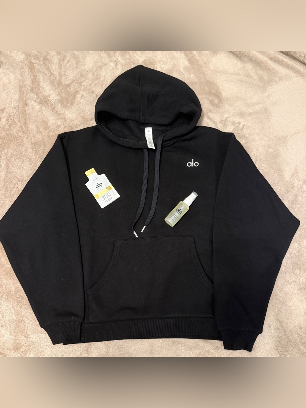 ALO Yoga Black Crewneck Hoodie with Minimal Logo
